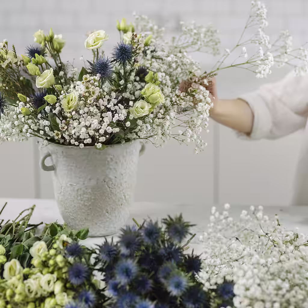 Fira in helgen med färska snittblommor 