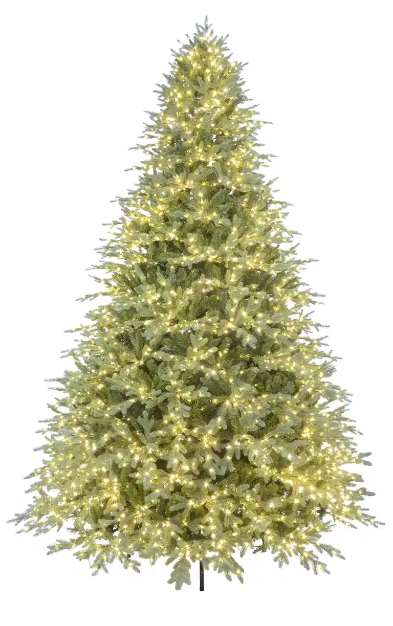 Konstgran Kongsberg med LED-belysning