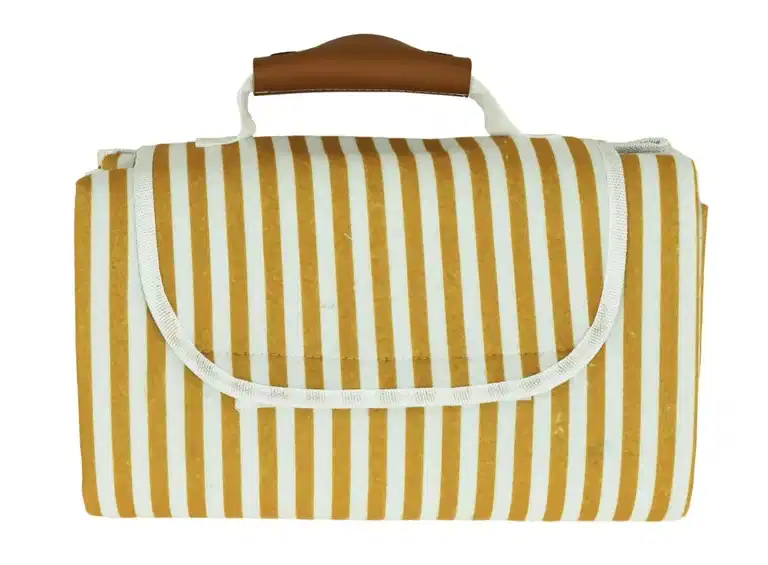 Picnic Blanket Strand