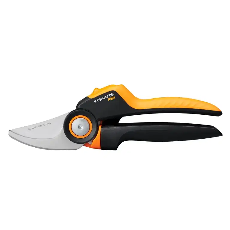 Pruner P921 SS M X-Serie