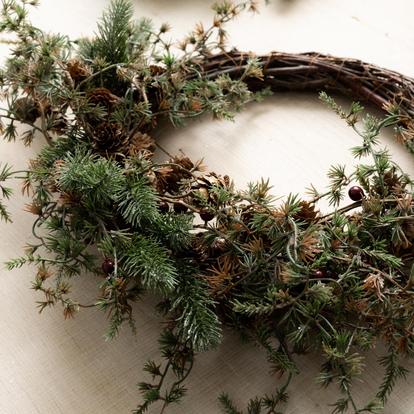 Artificial wreaths
