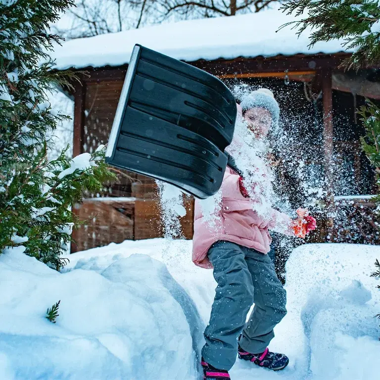 Så gör du snöskottningen enklare i vinter