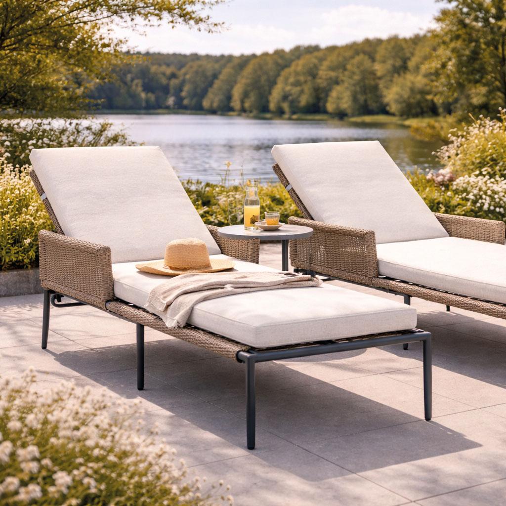 Solsängar och solstolar