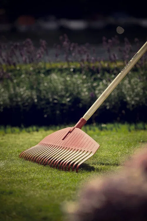 Leaf Rake Classic M FSC