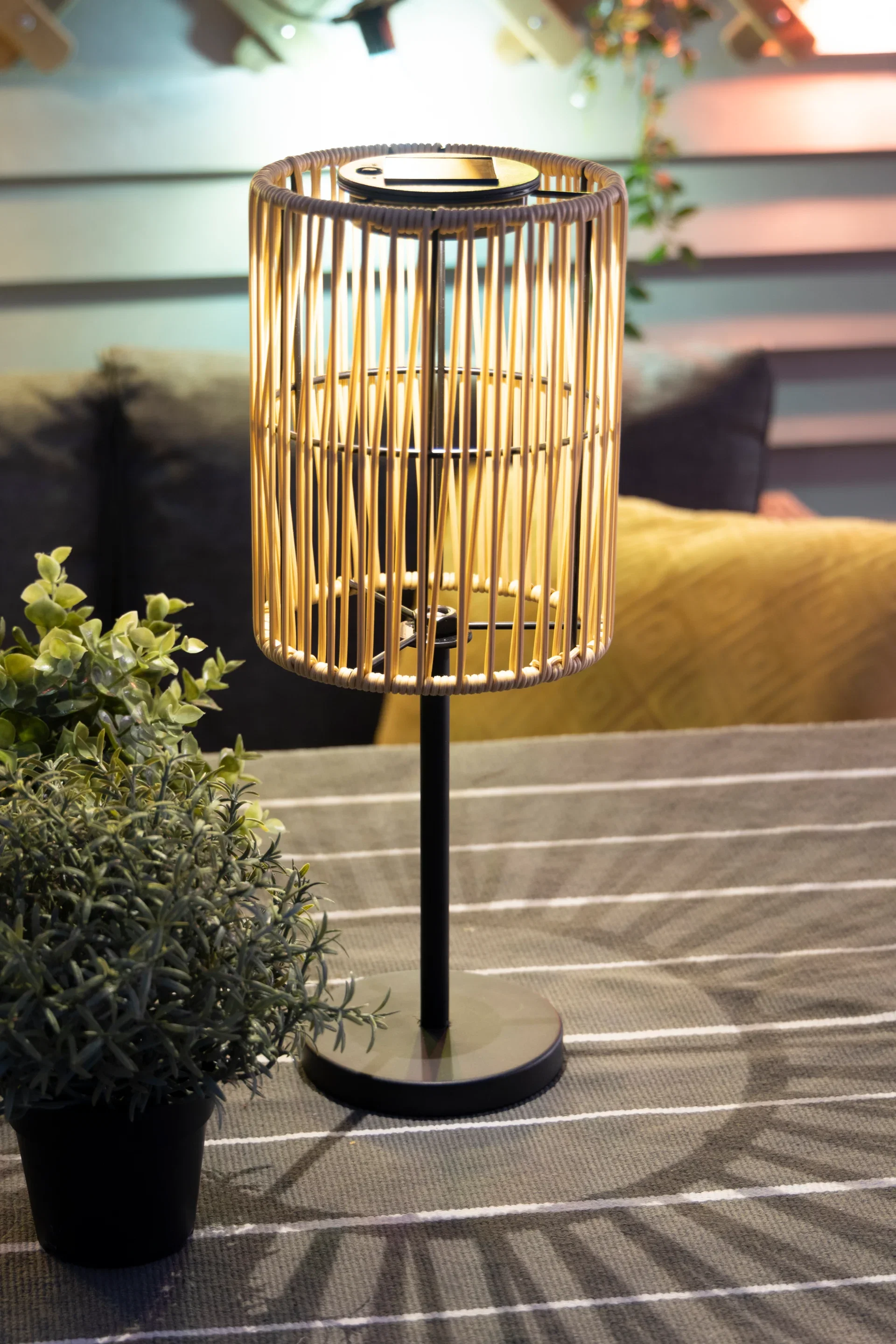Table Lamp Solar