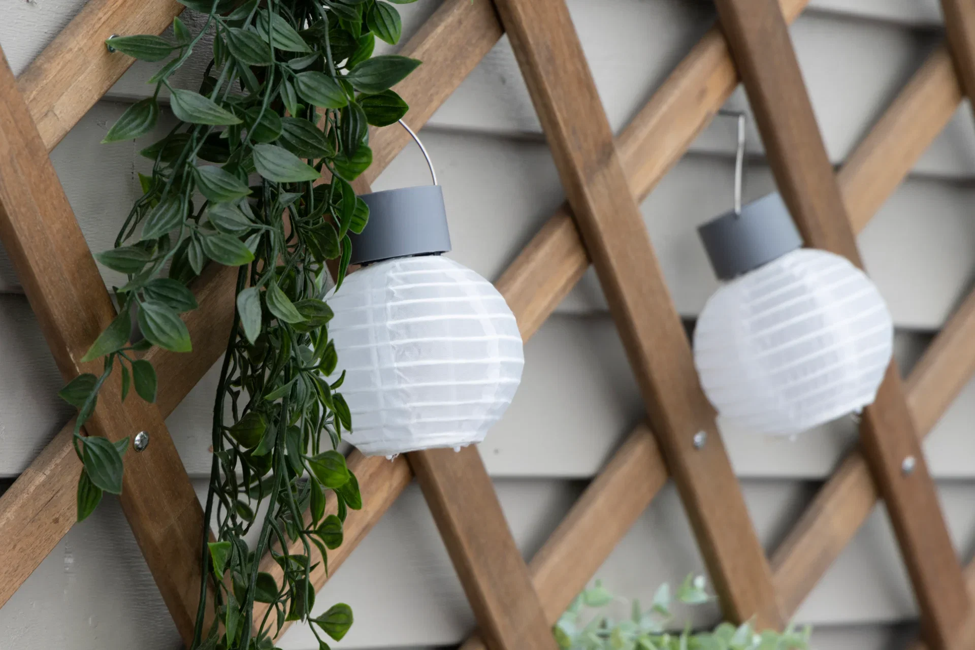 Lantern Nylon Solar