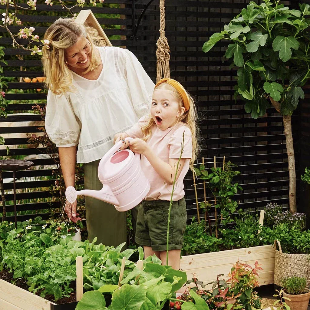 Hot outdoor plant trends in 2025