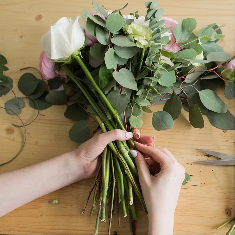 Bind din egen blombukett – lär dig spiraltekniken 