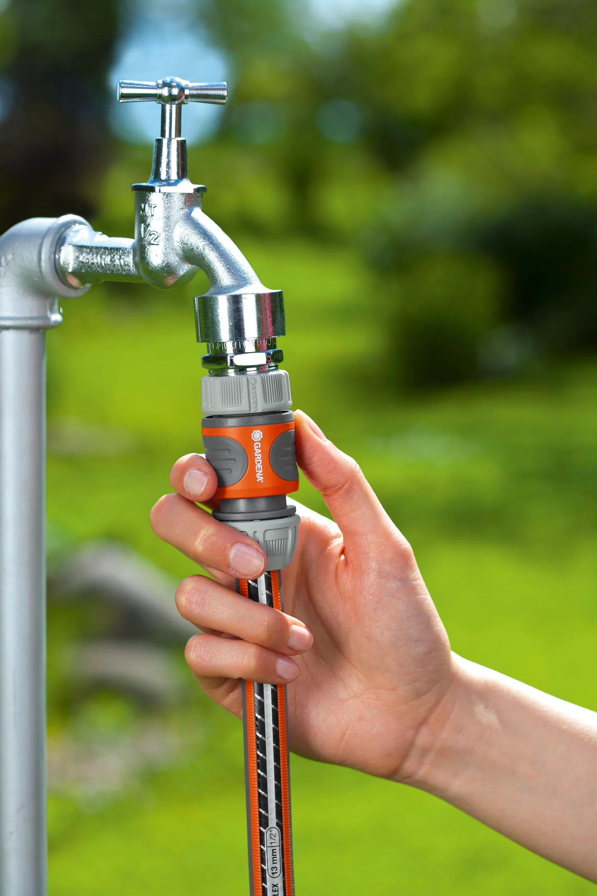 Hose Connector 1/2" - 5/8"