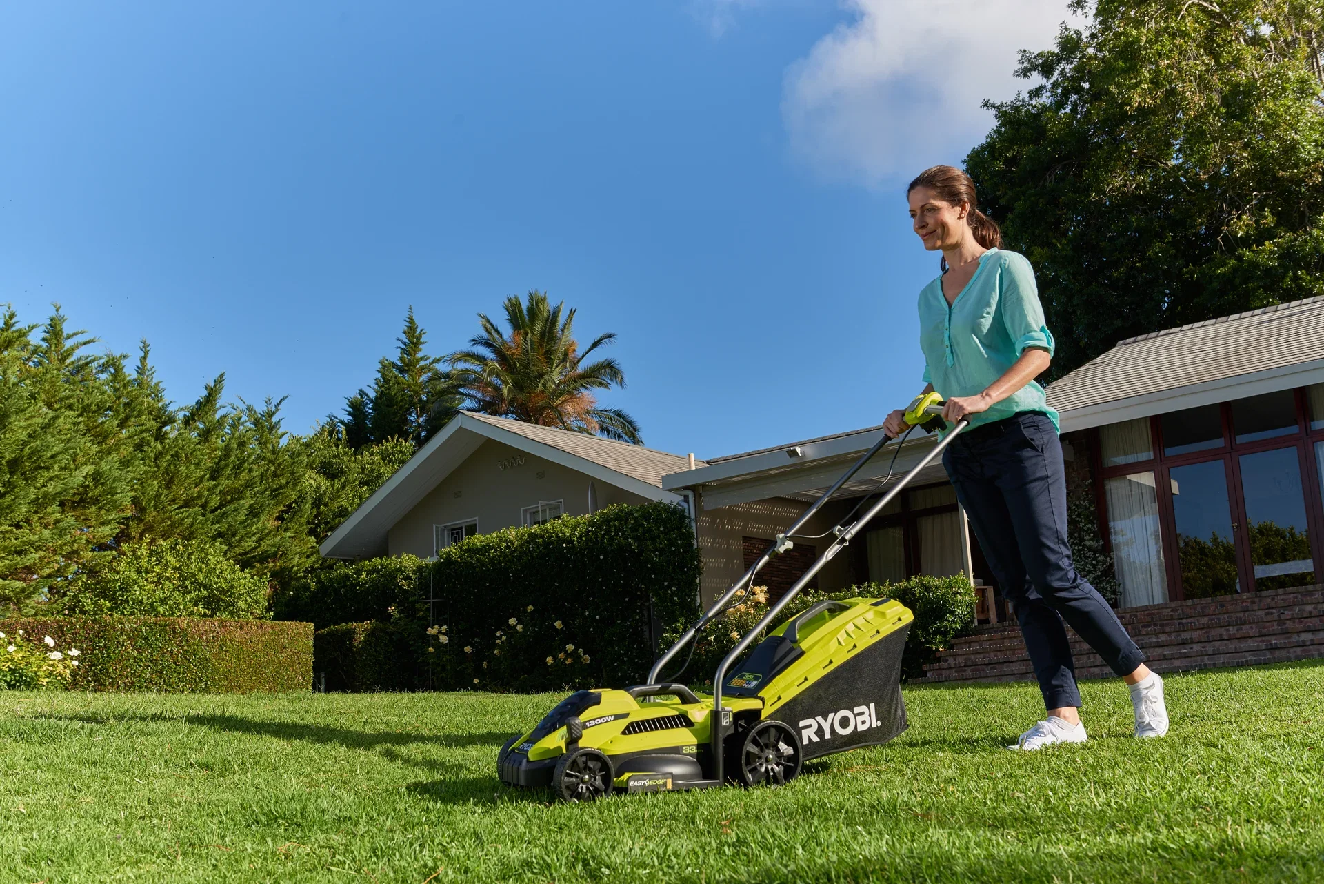 Gräsklippare RLM13E33S