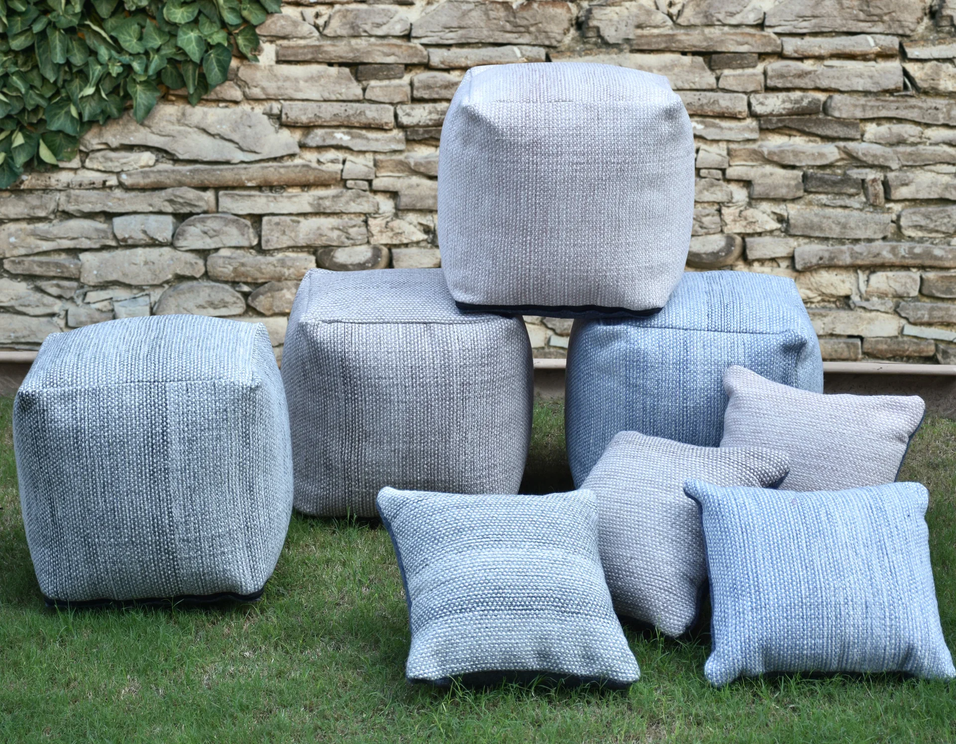 Maj puf 50x50cm Beige