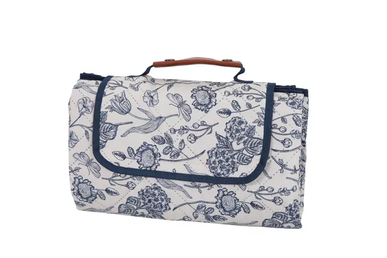 Picnic Blanket Strand